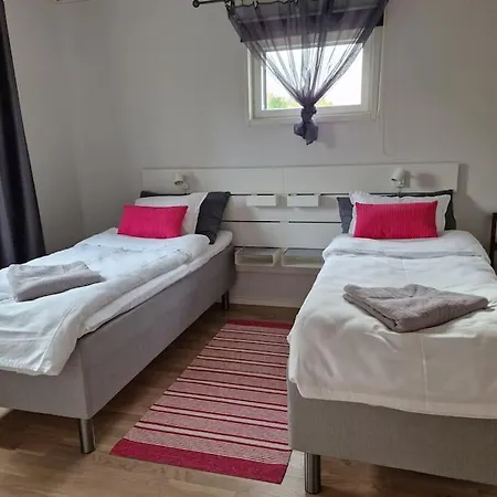 Silve, Yhden Makuuhuoneen Omakotitalo.