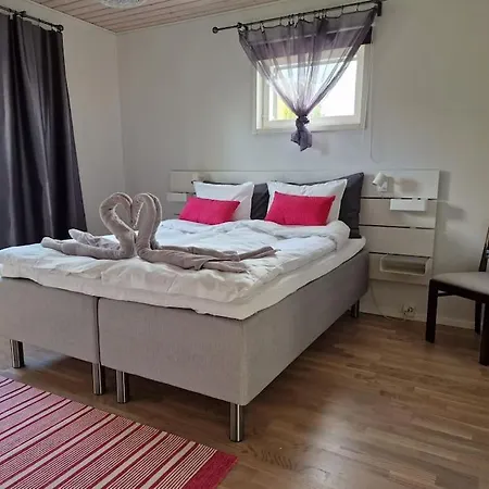 Silve, Yhden Makuuhuoneen Omakotitalo. Villa *