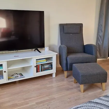 فيلة Silve, Yhden Makuuhuoneen Omakotitalo.