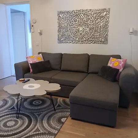 Silve, Yhden Makuuhuoneen Omakotitalo. Lohja