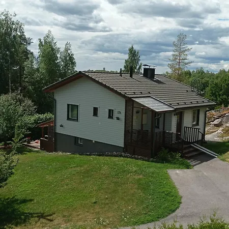 Silve, Yhden Makuuhuoneen Omakotitalo. *