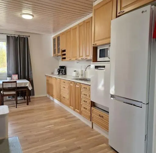 فيلة Silve, Yhden Makuuhuoneen Omakotitalo.