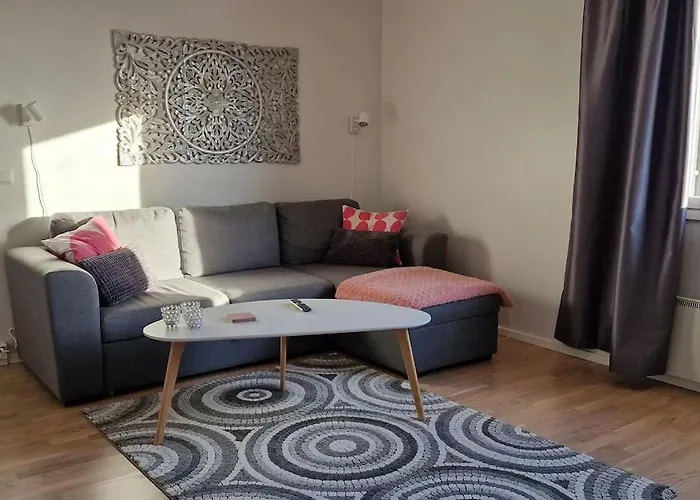 Silve, Yhden Makuuhuoneen Omakotitalo. * Lohja